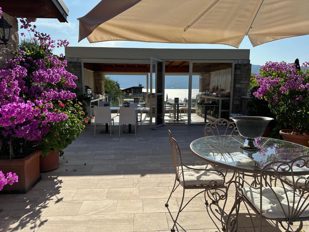 La Cascata Negli Ulivi Bed & Breakfast Toscolano Maderno Exterior photo