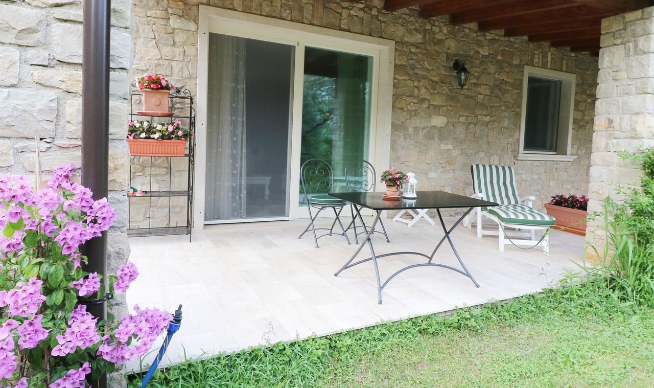 La Cascata Negli Ulivi Bed & Breakfast Toscolano Maderno Exterior photo